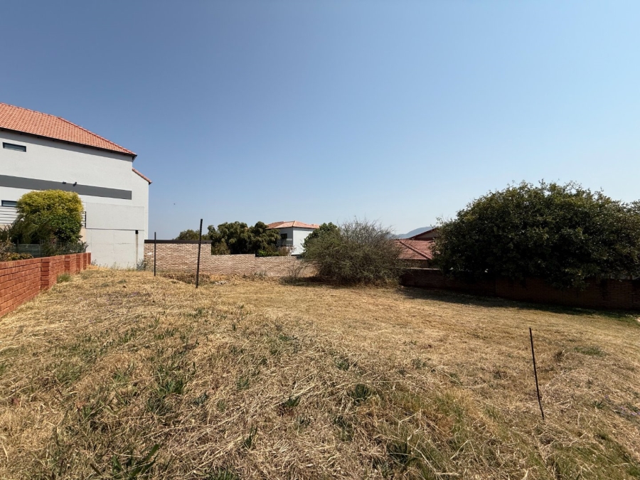 Commercial Property for Sale in Xanadu North West